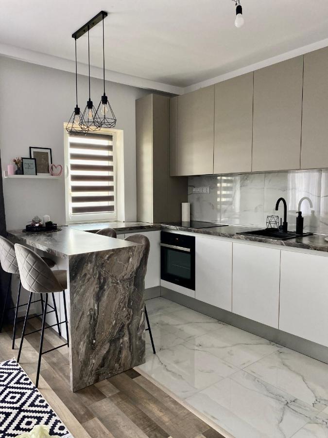 Velvet Studio Târgu-Mureş Екстериор снимка